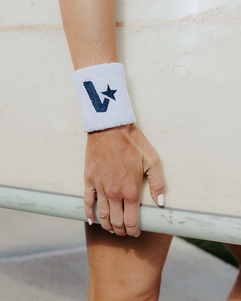 V Star Wristband - 2 Pack